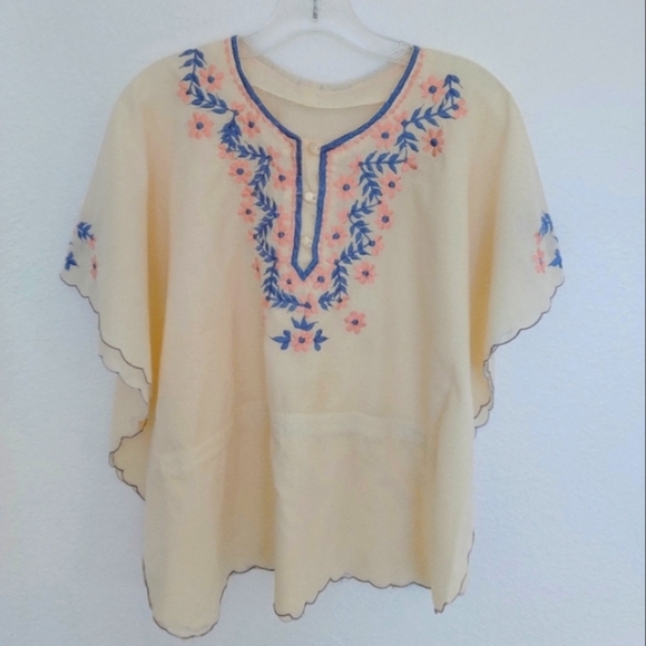 Vintage Tops - 🥚VTG embroidered boho blouse